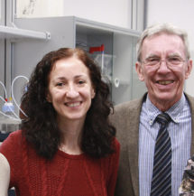 Jean Pierre Sauvage con investigadoras en quimica del Campus de Gandia UPV